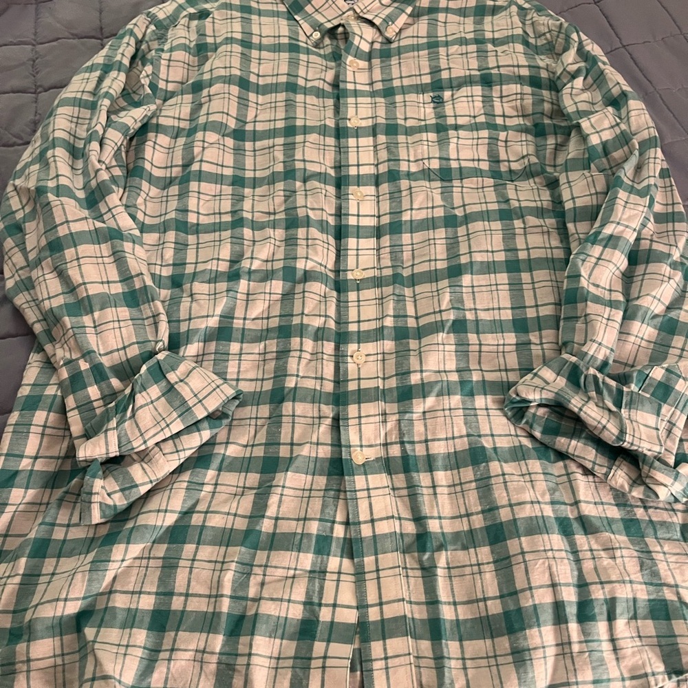 Southern Tide plaid lightweight button downs Men’s XL